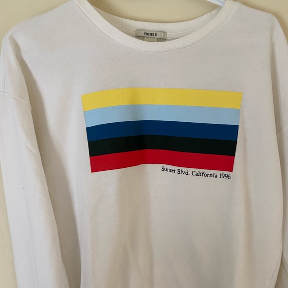 A white crewneck from Forever 21. - Picture 2 of 2